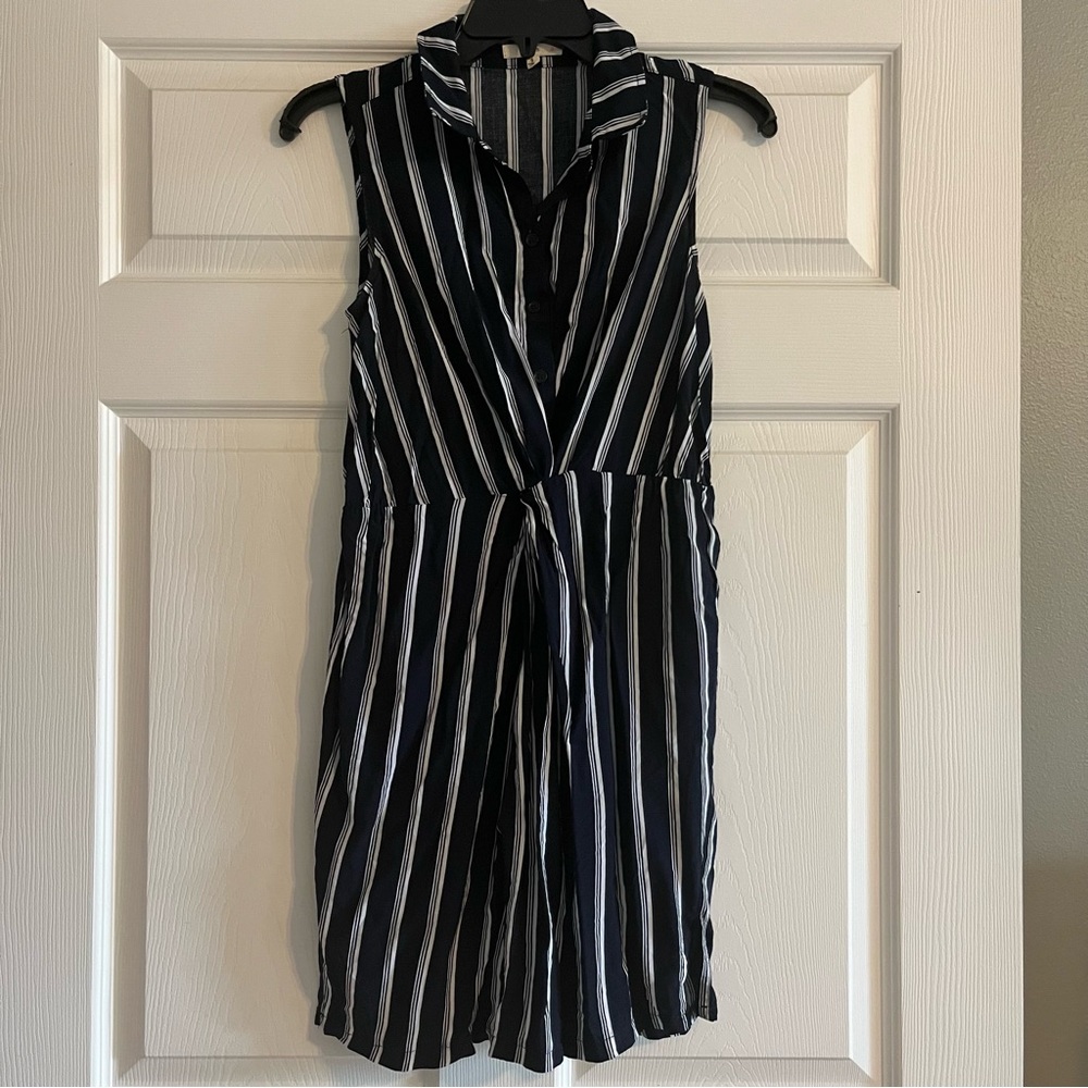 Le Lis Navy and White Striped Dress Size Small - EUC